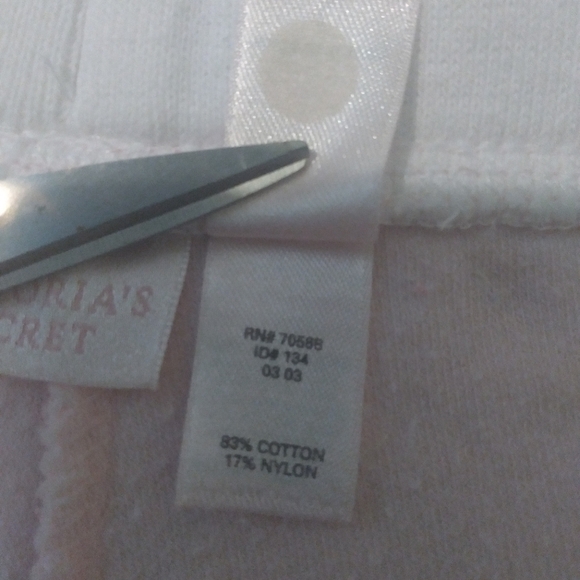 Vs pink vintage Terry short shorts-large EUC - Picture 7 of 7